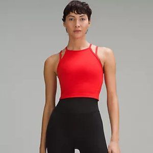 Wunder Train High-Neck Cross-Back Tank Top in Hot Heat